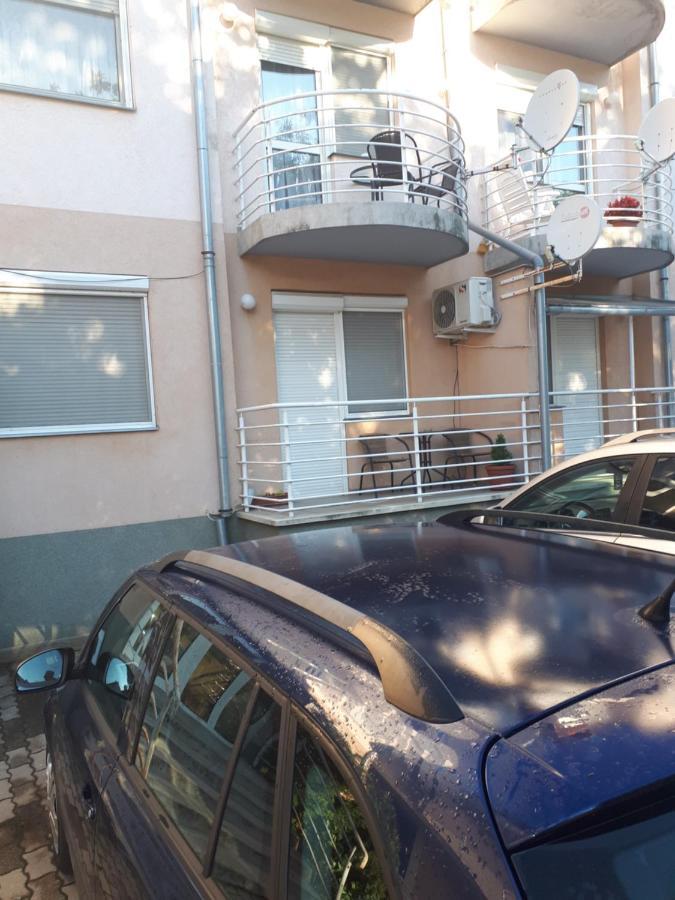 Hajdúszoboszló Katalin Apartman מראה חיצוני תמונה